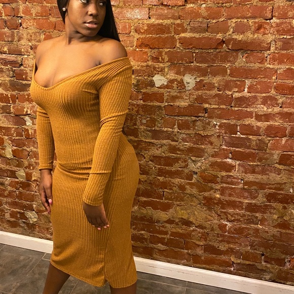 Long sleeve sweater dress - Picture 2 of 2